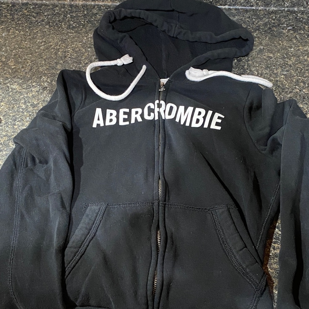 Abercrombie & Fitch Black Sweater